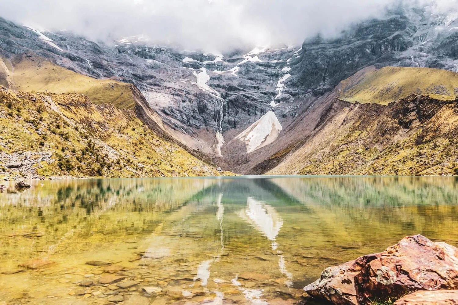 Humantay Lake photo 4