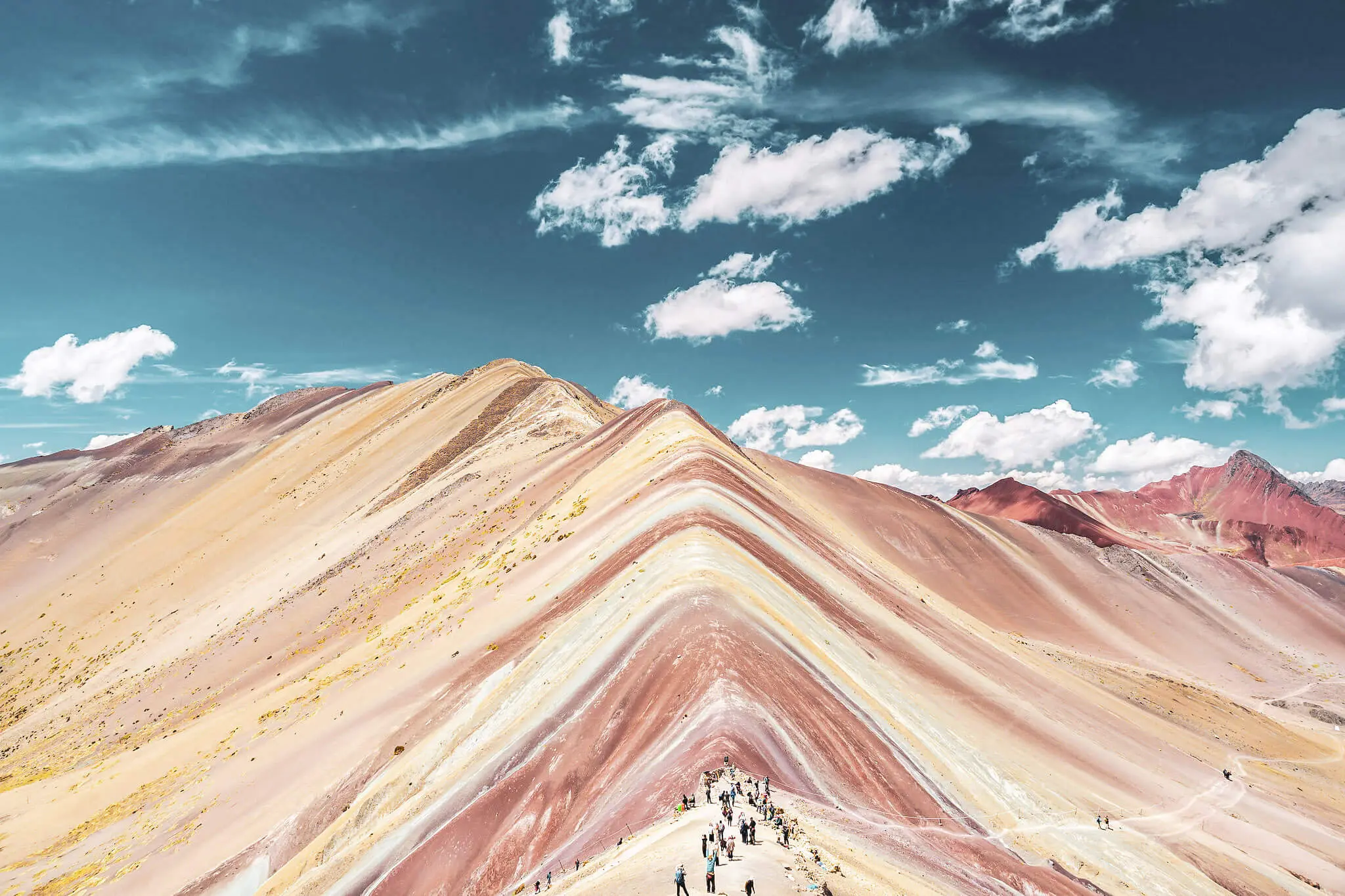 Rainbow Mountain & Red Valley